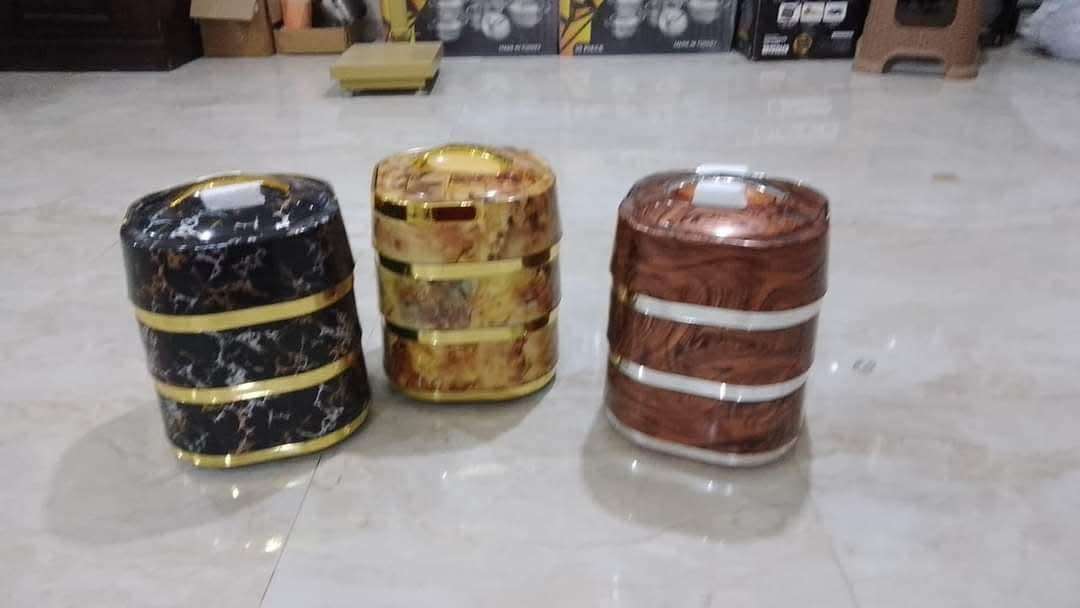 طقم حافظ ب٣الوان