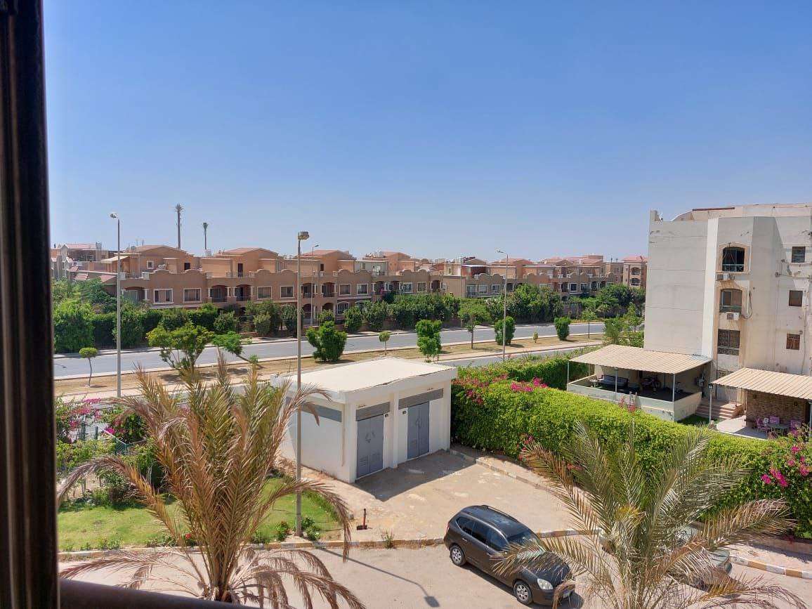 للبيع فيلا بمساحة 1180 متر