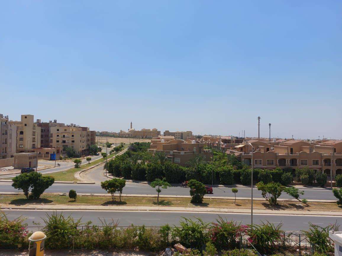 للبيع فيلا بمساحة 1180 متر