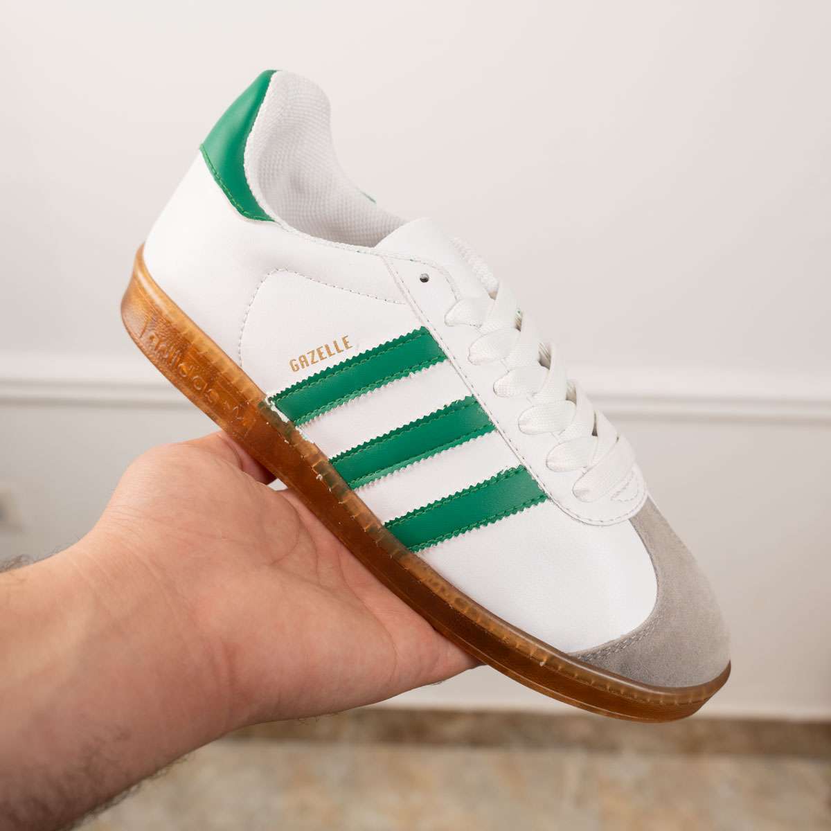 حذاء Adidas Gazelle