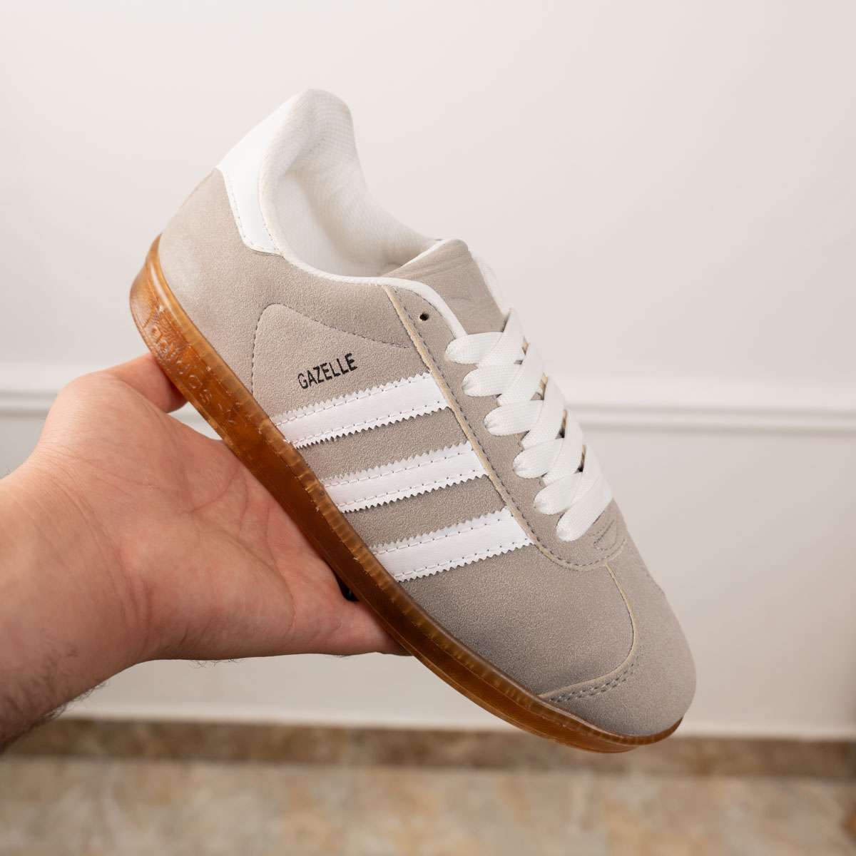 حذاء Adidas Gazelle
