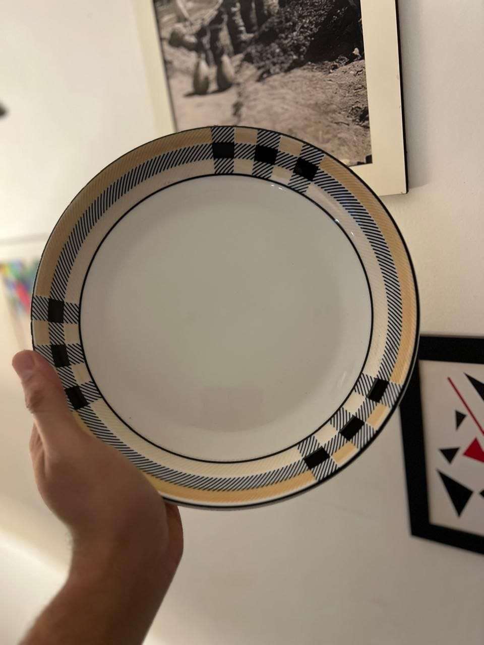 طبق بورسلين غويط