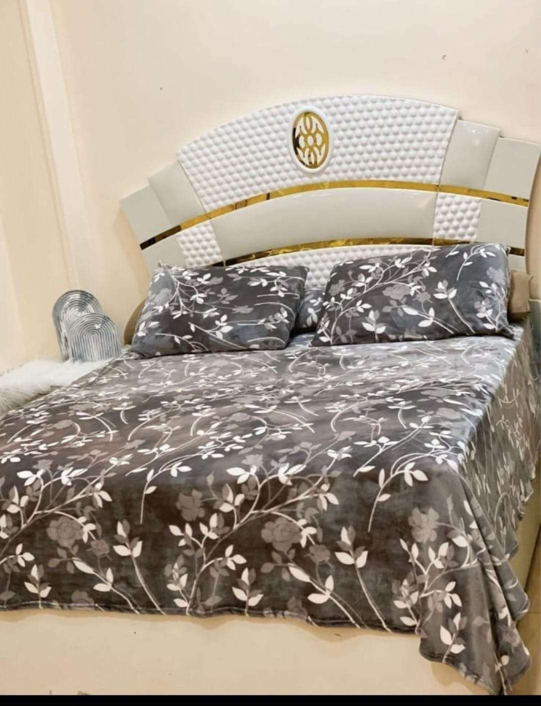 طقم دفايه قطيفه ثلاث قطع