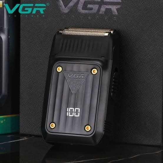 ماكينة الحلاقة VGR V-363 للتنعيم
