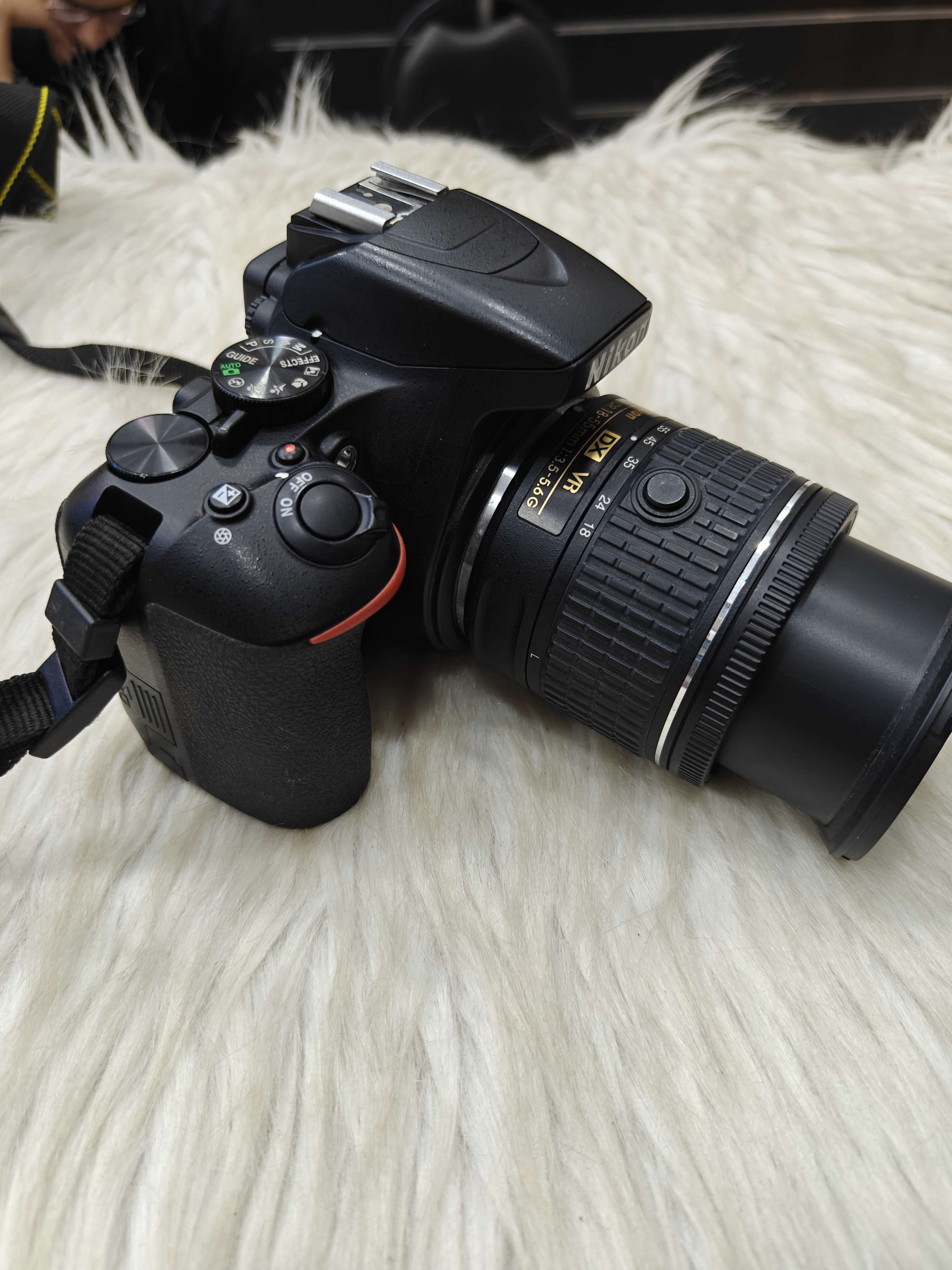 نيكون d3500  حاله زيرو