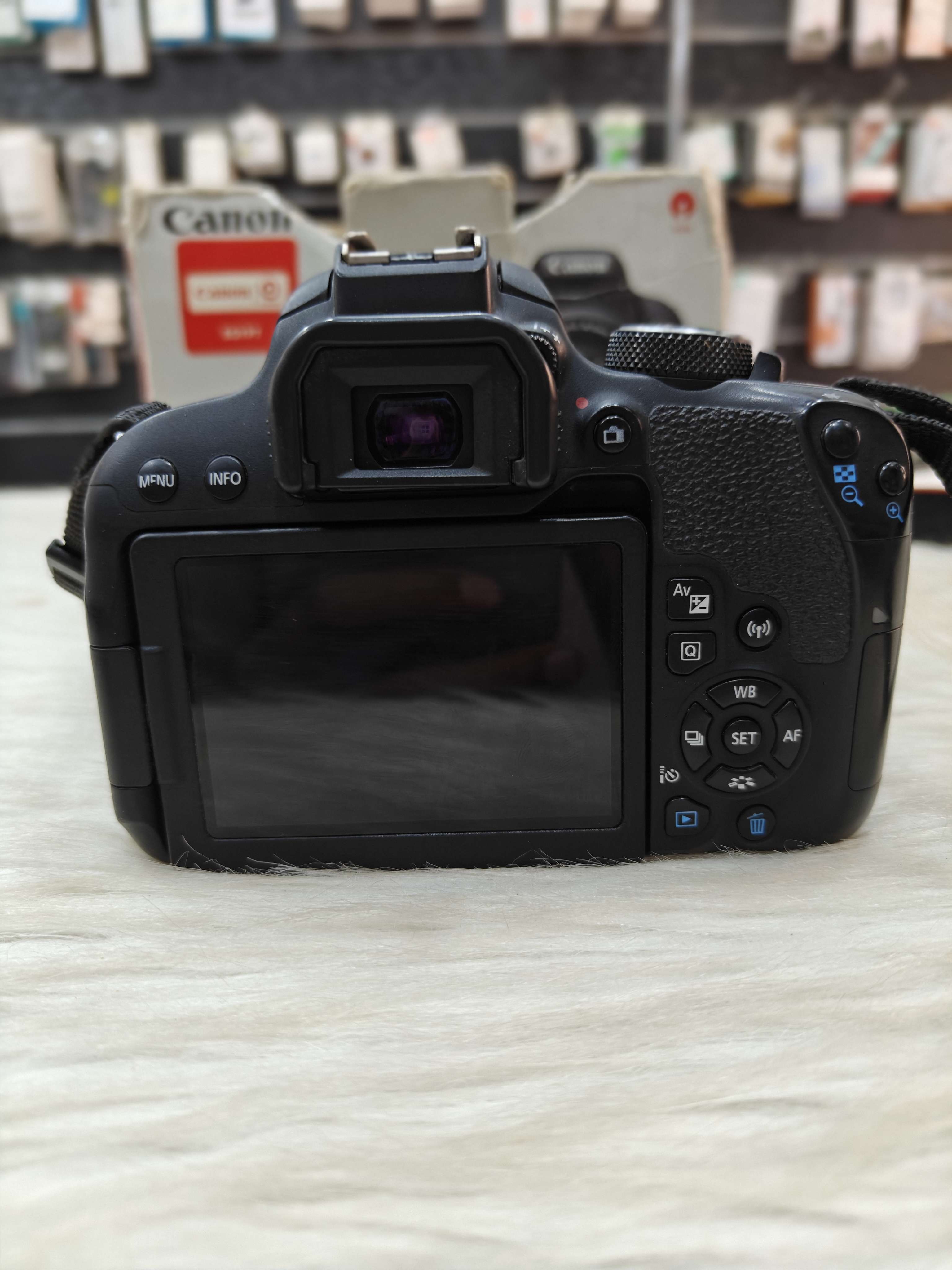 كانون d800