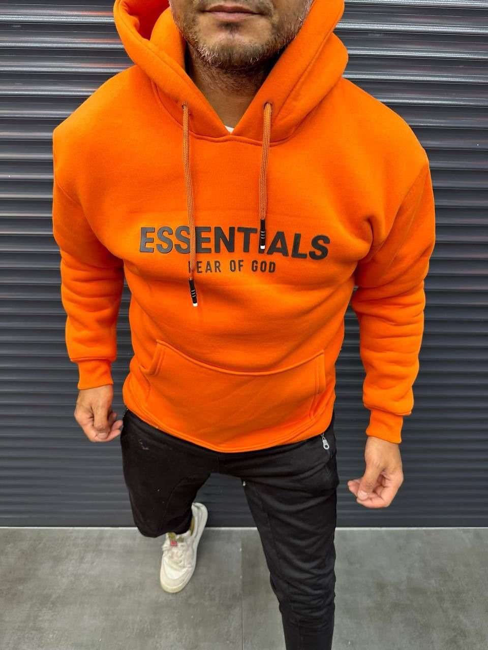 سويتشيرت Essential
