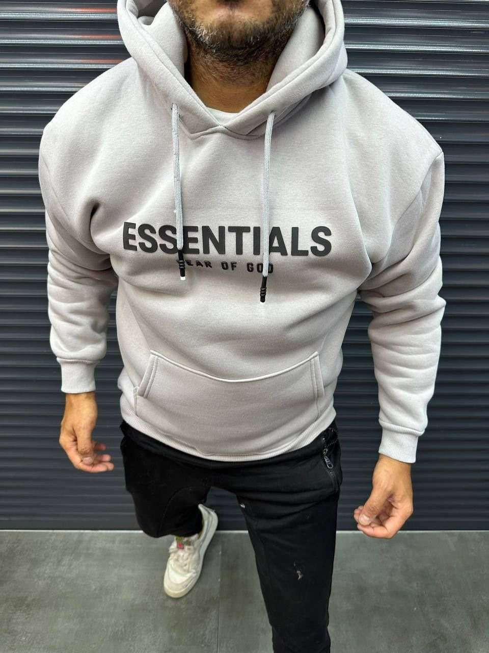 سويتشيرت Essential