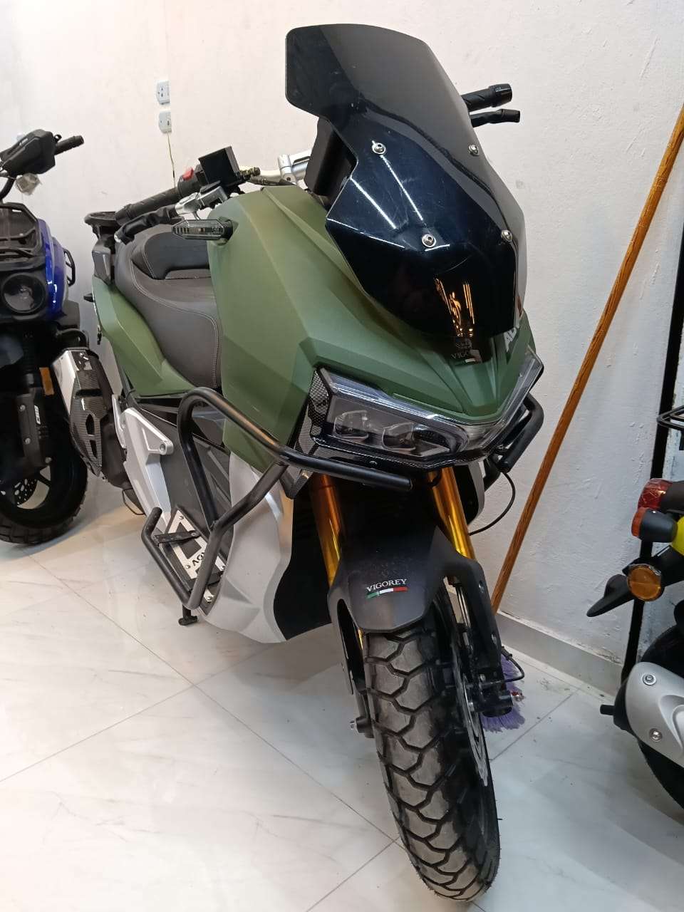 Adv