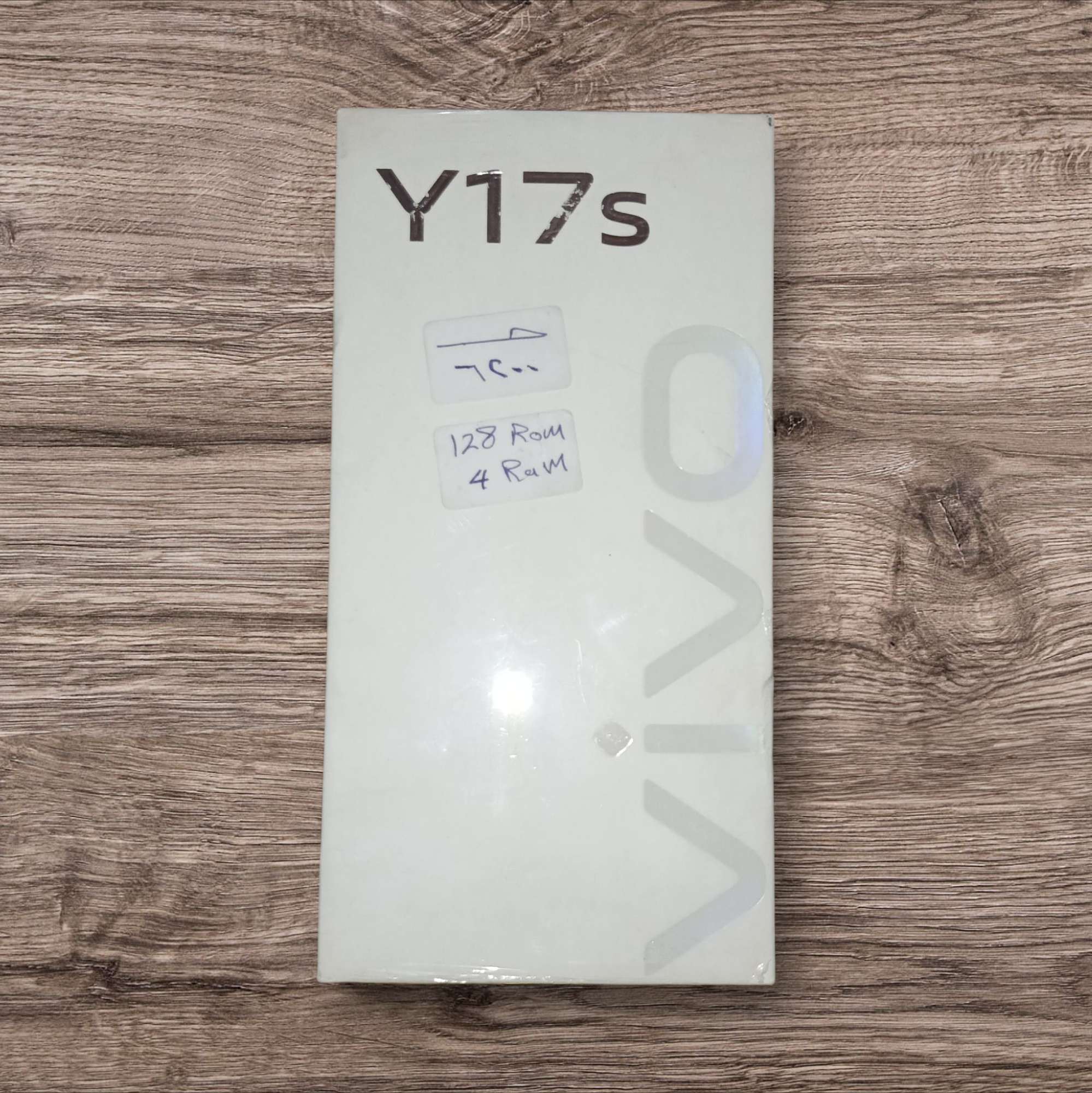 Vivo y17s