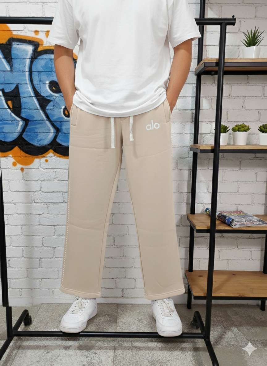 بنطلون Wide Leg سويت بانتس  لون بيج رملي