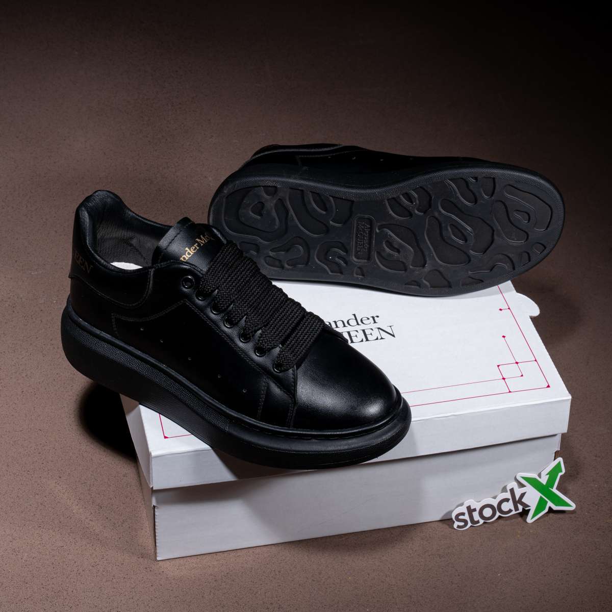 كوتشي Alexander McQueen