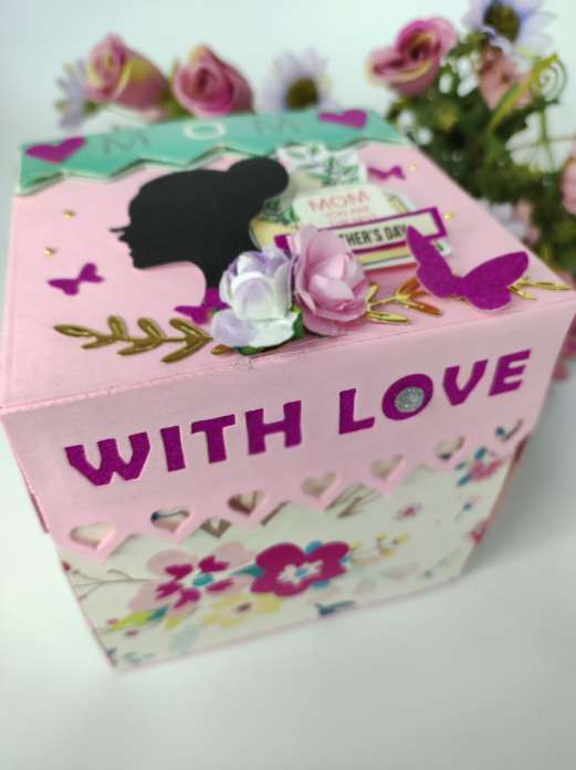 Handmade MOM Explosion Box