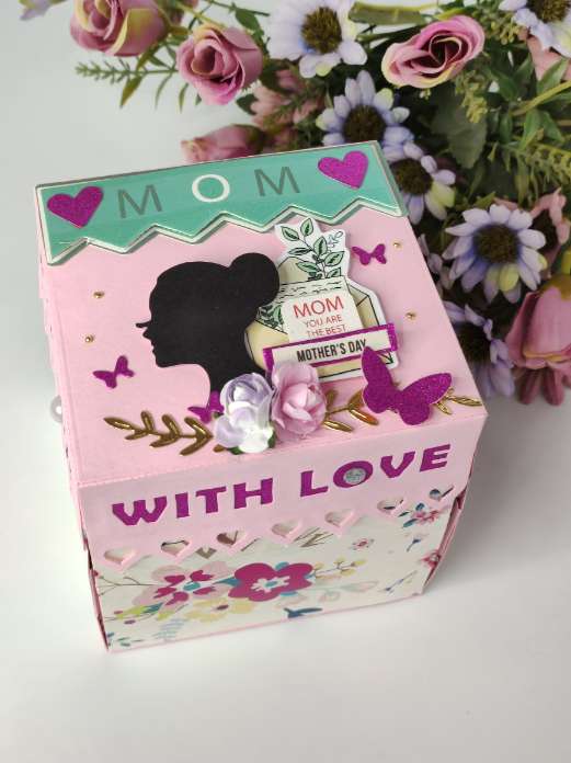 Handmade MOM Explosion Box