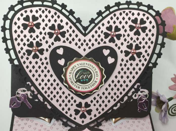 3D Valentines Card With Drawer