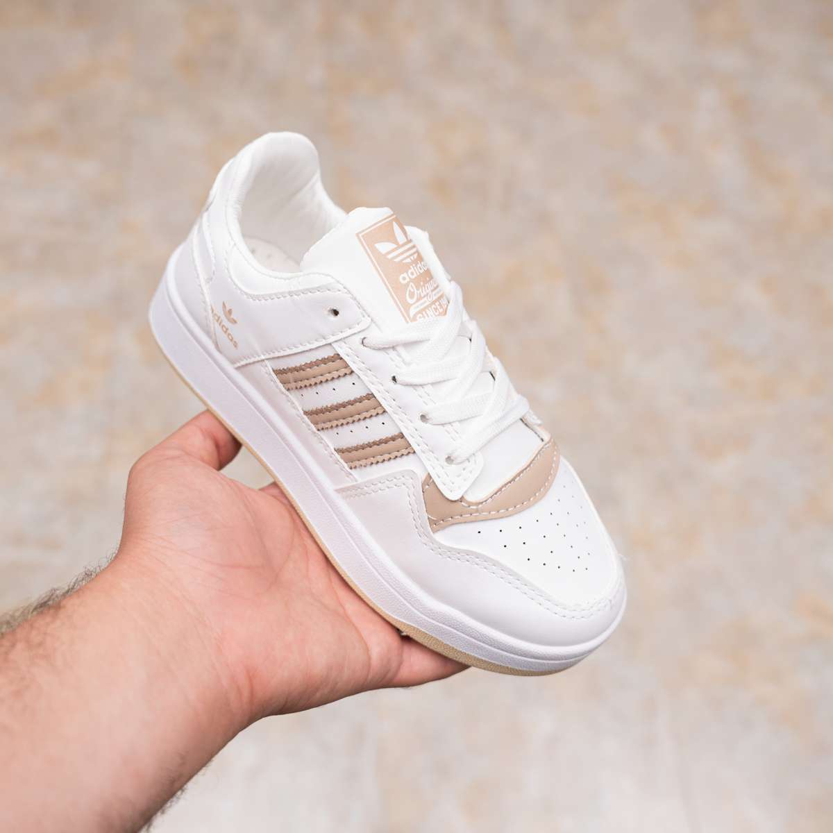 كوتش ADIDAS