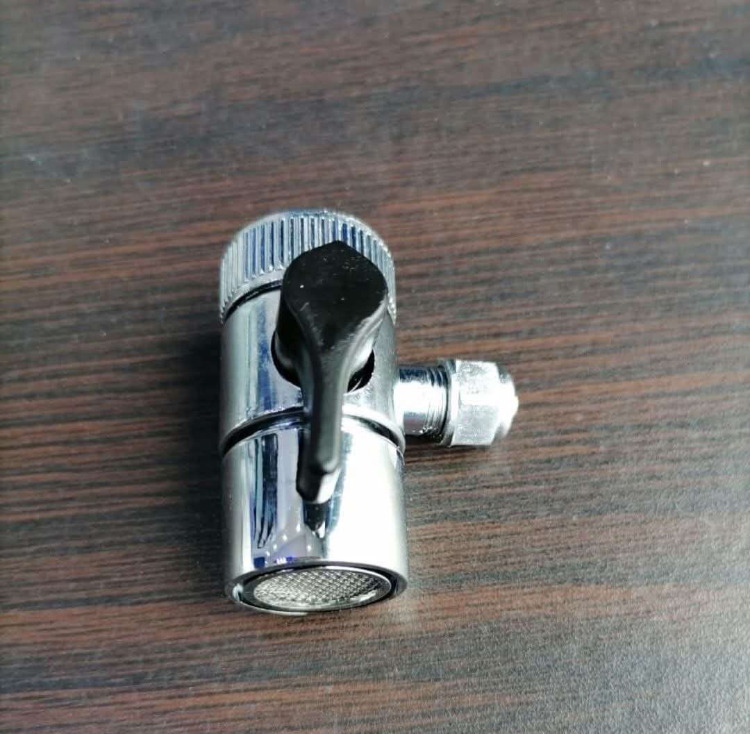 محول ثلاثي