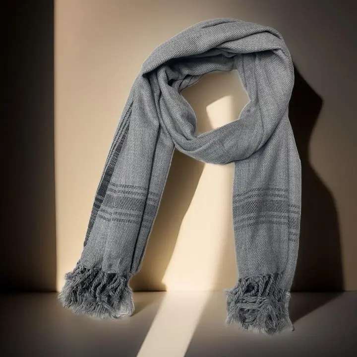 الشال الممتاز