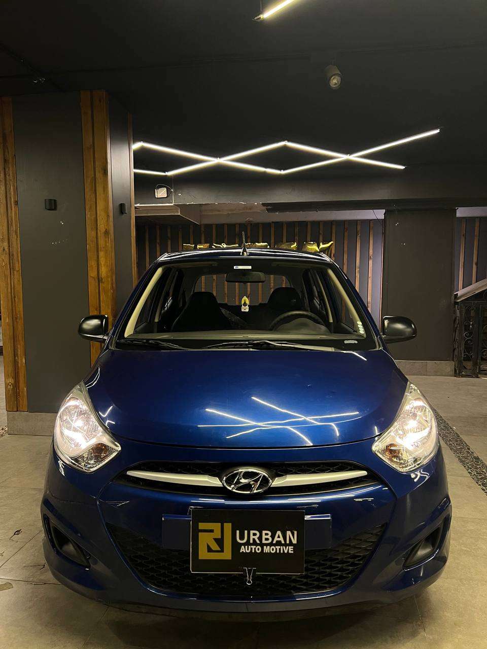 HYUNDAI i10  2013