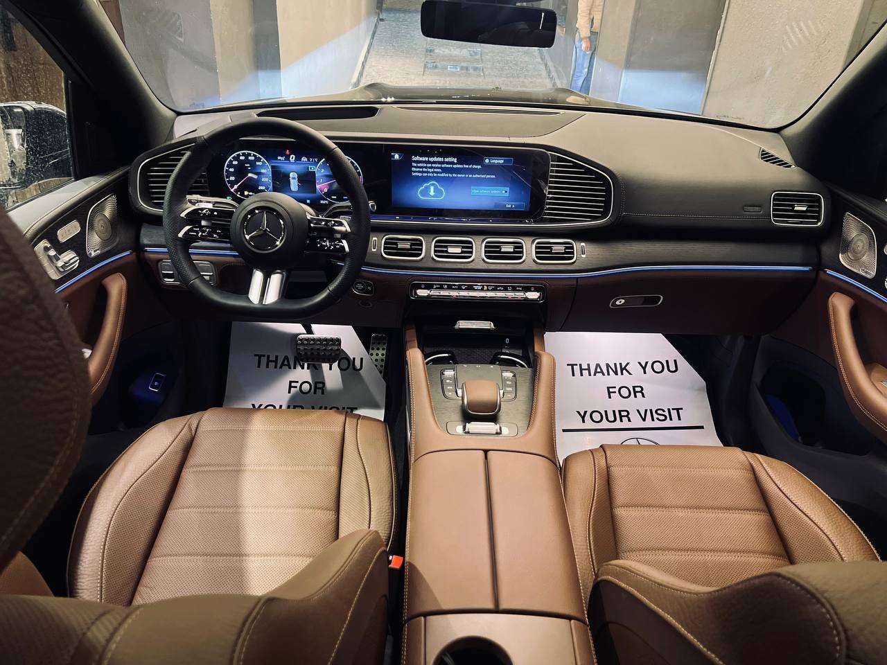 Mercedes GLS 580  Model 2025