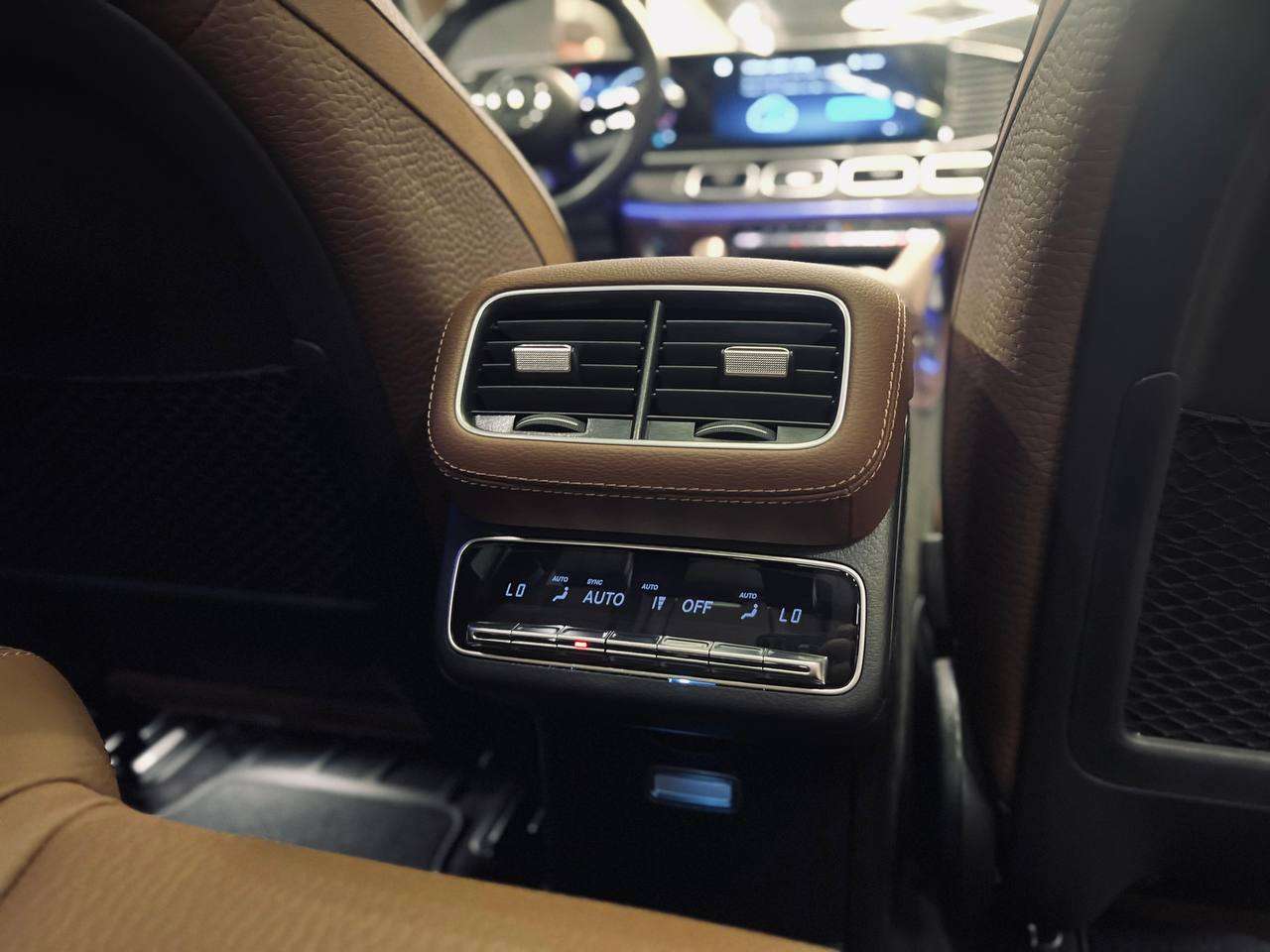 Mercedes GLS 580  Model 2025
