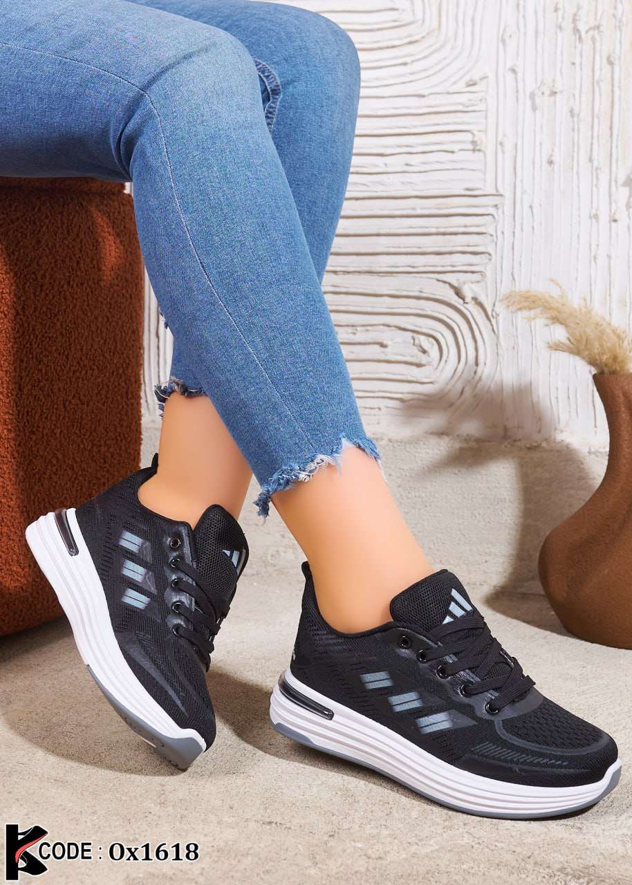 كوتشي Adidas خطير جدا ف اللبس