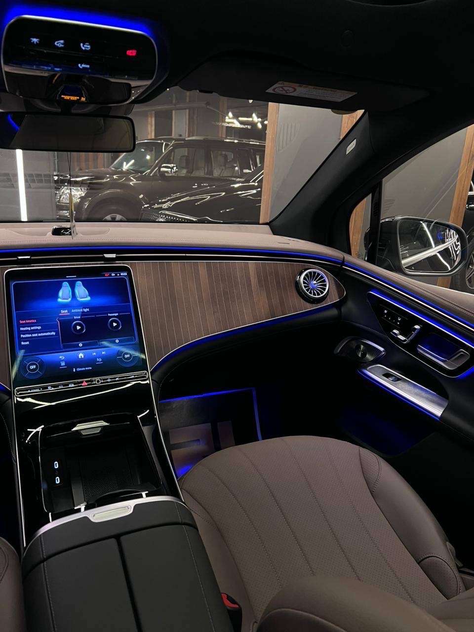 Mercedes EQE500 SUV4-Matic Luxury Edition Model 2024