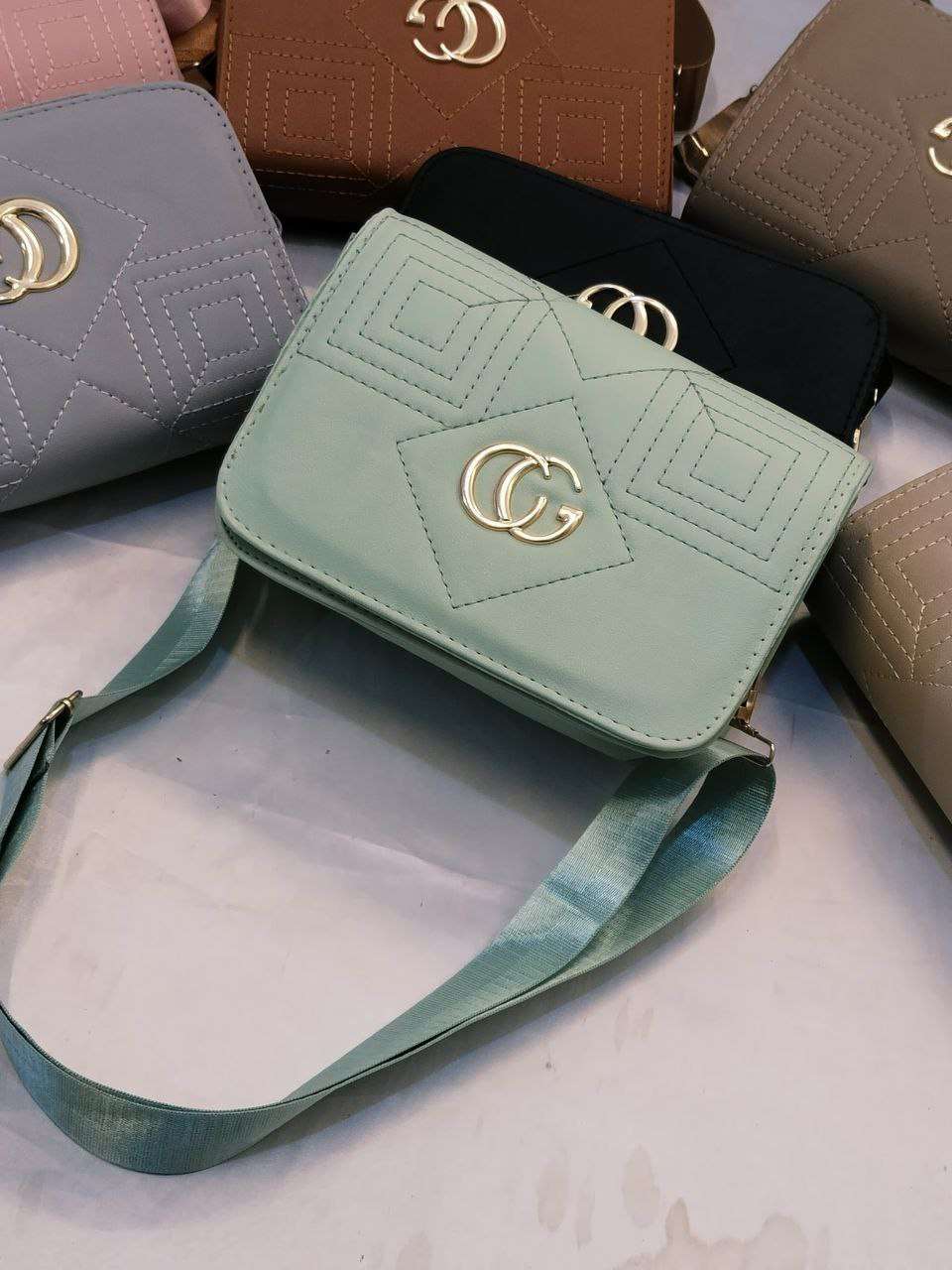 شنطه كروس