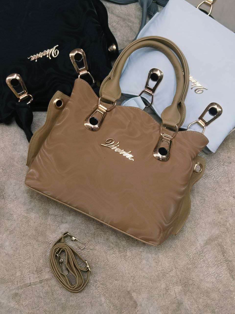 شنطه مدمات مشبح 7378