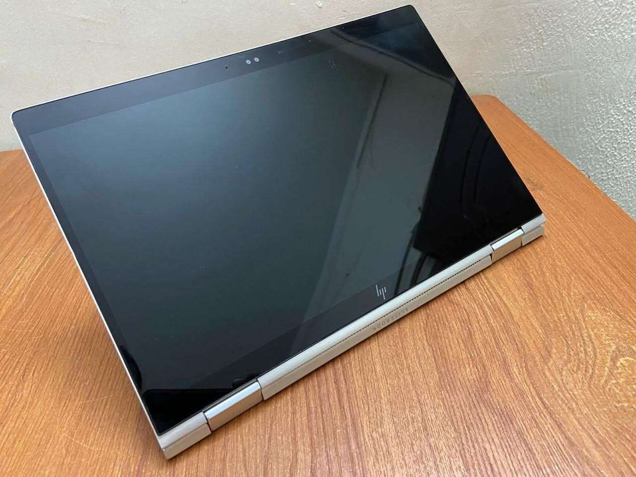 HP EliteBook x360 1030 G4