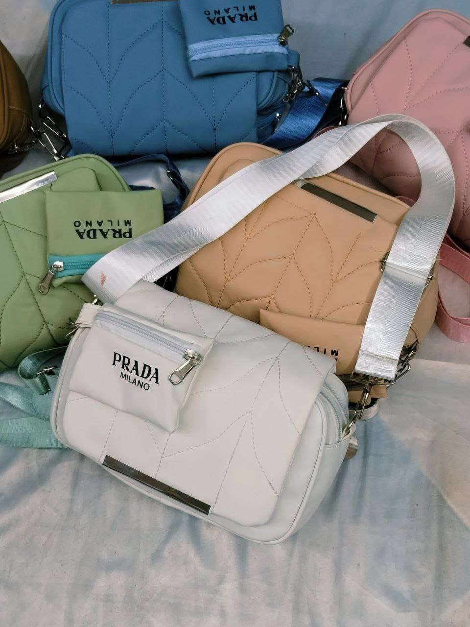 شنطة كروس