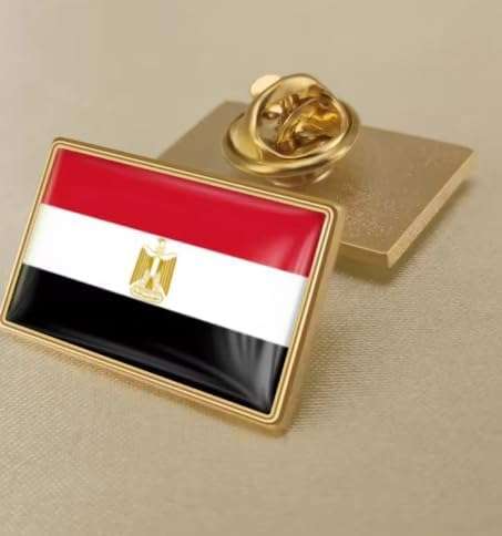 دبوس شارة علم مصر مطلي بالمينا على شكل علم B0G5K3PCV6