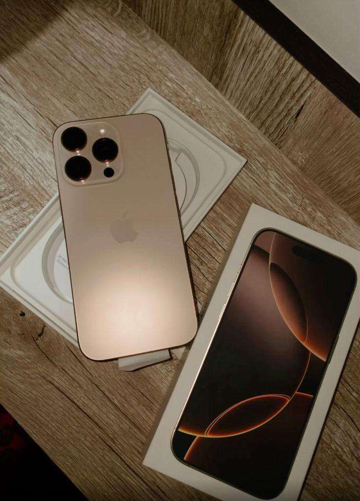 iphone 16 pro max f-h-c