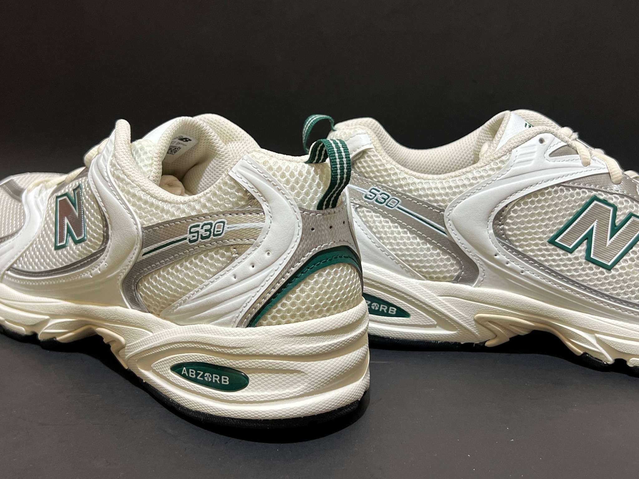 New Balance Original Sneakers 530