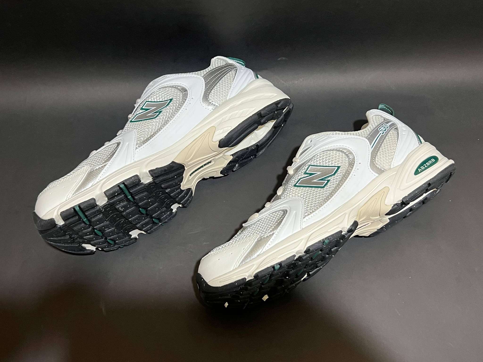 New Balance Original Sneakers 530