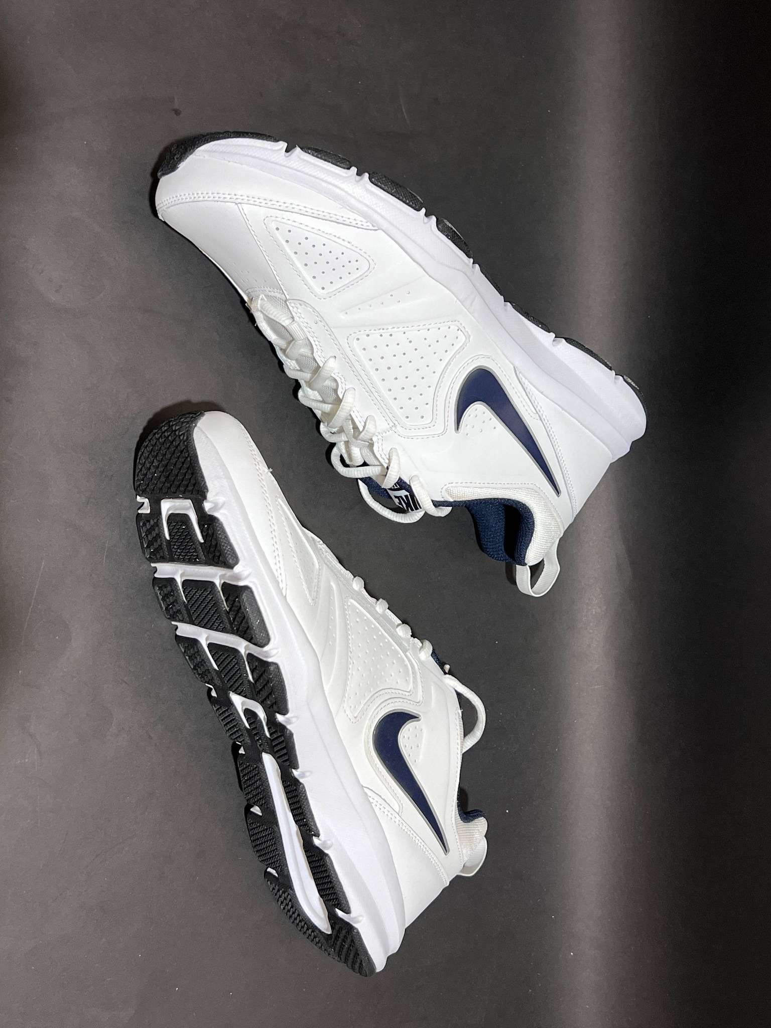 Nike Original Sneakers T-Lite Xl