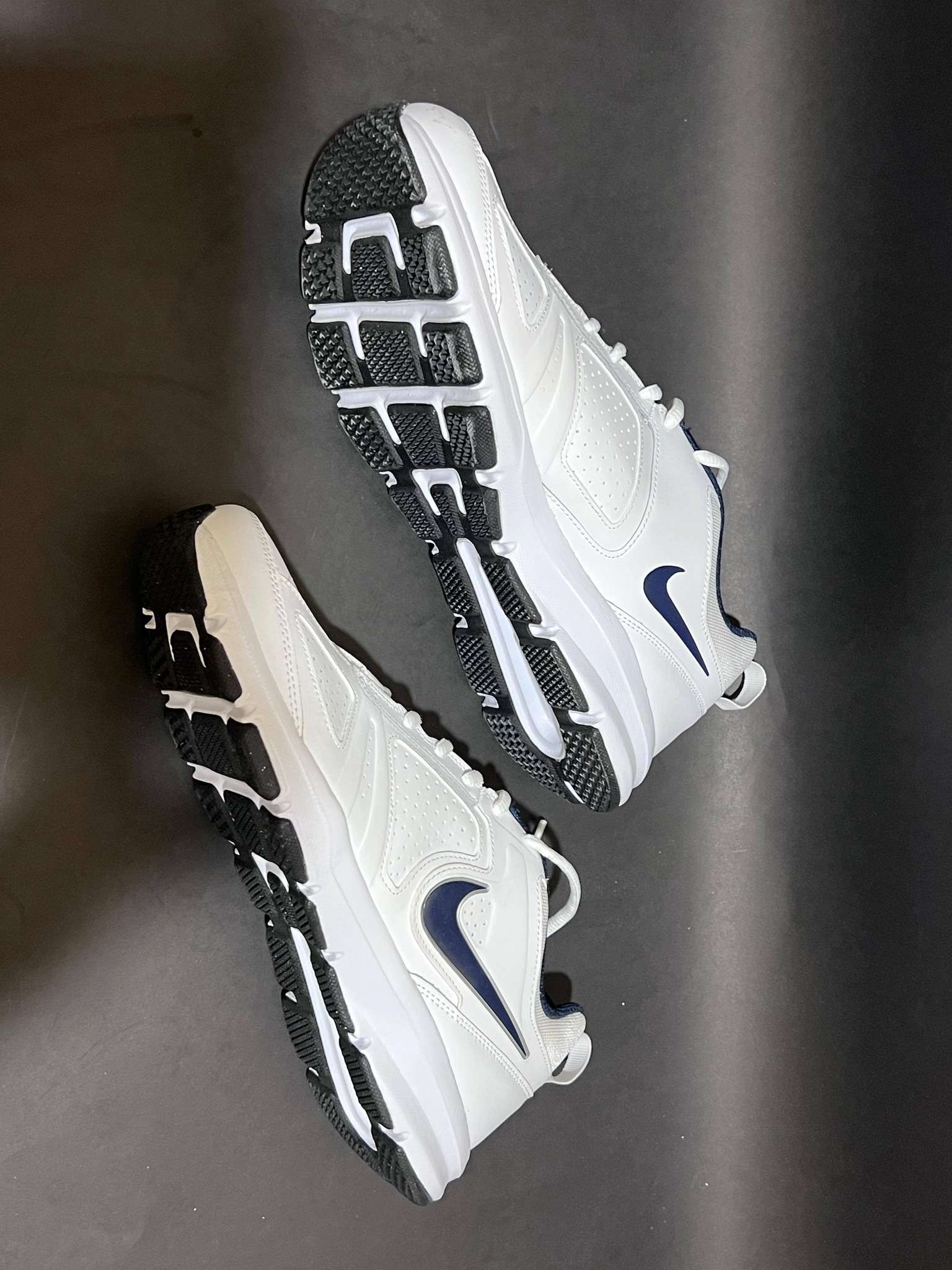 Nike Original Sneakers T-Lite Xl