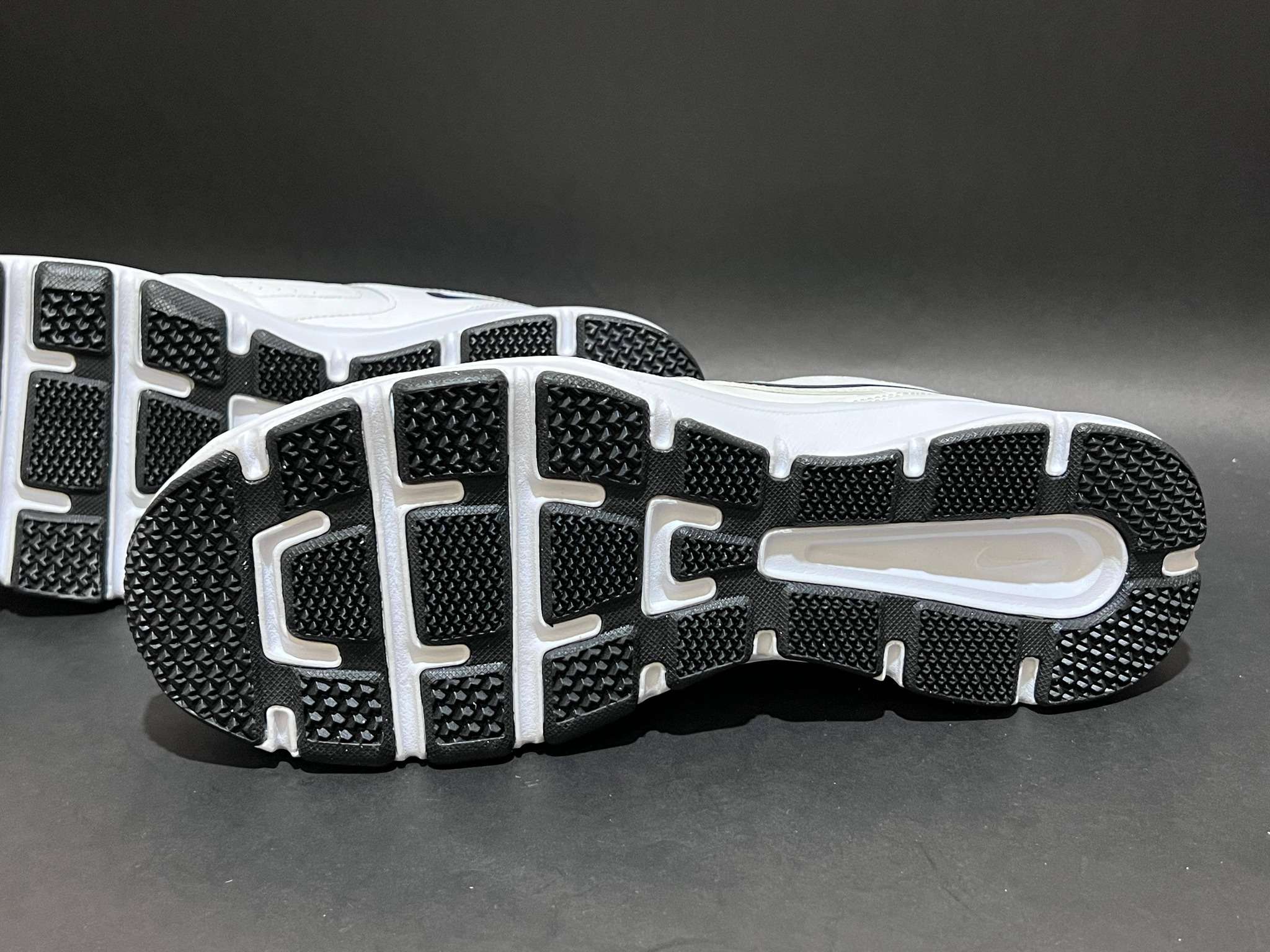Nike Original Sneakers T-Lite Xl