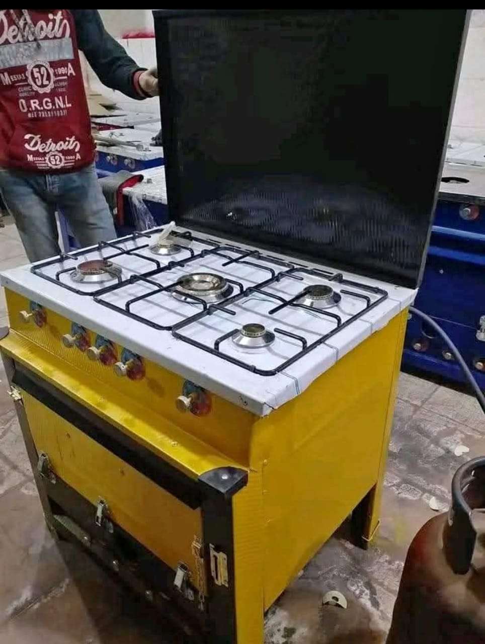 البوتجاز اساس كل بيت ولازم يكون مريح لست البيت