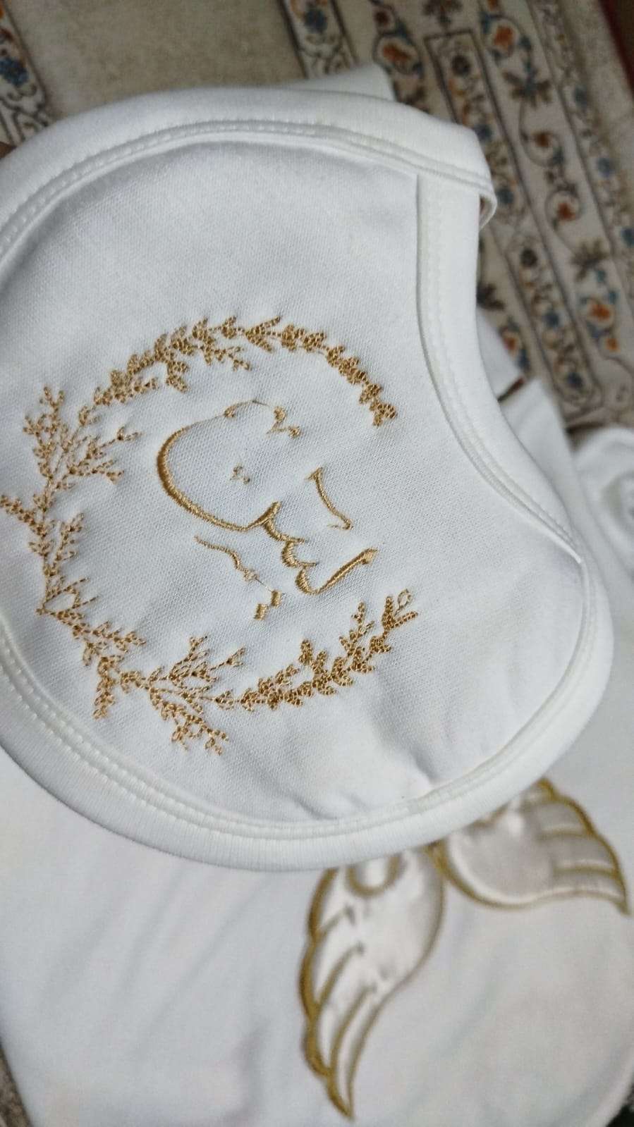 طقم سالوبيت بيبي 6 قطع مطرزه للاولاد والبنات