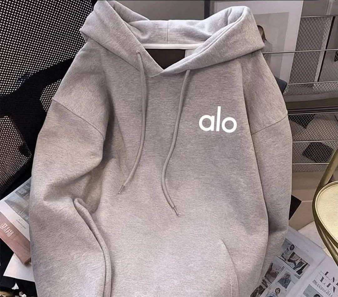 سويت شيرت alo