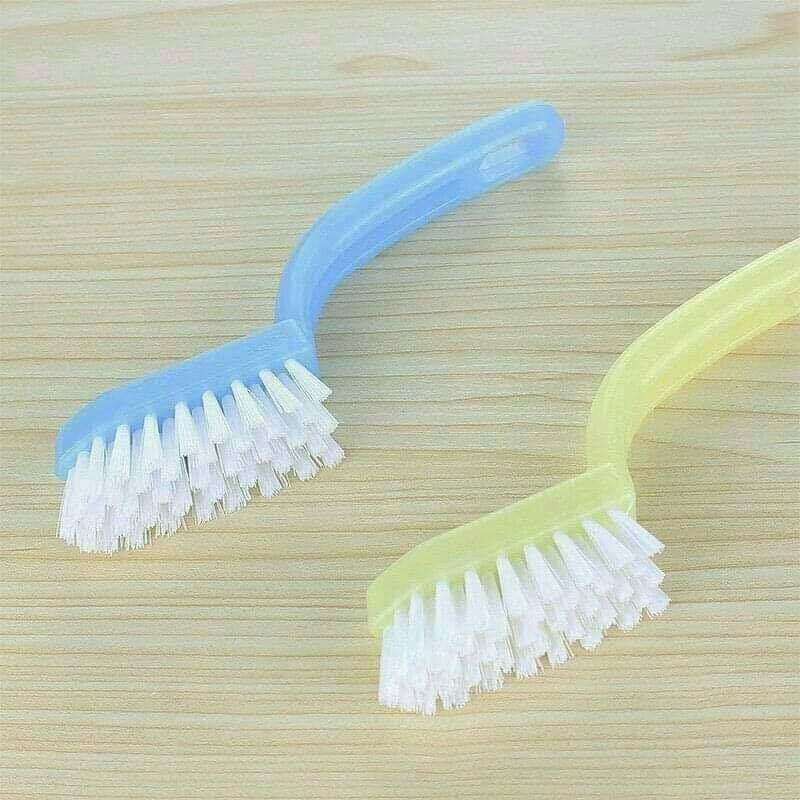 فرشه غسيل الكوتشى