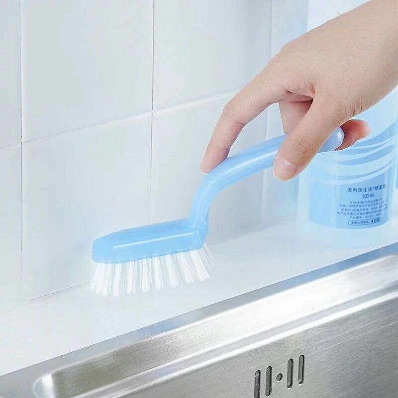 فرشه غسيل الكوتشى