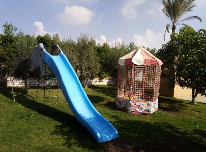 رحلة اليوم الواحد إلى واحة العزوة بالريف الاوروبى
