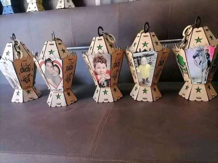 فانوس بصورتك وصور حبايبك