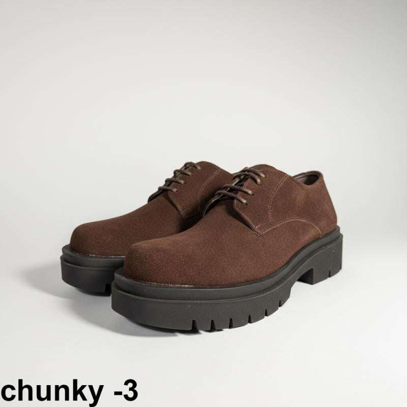 حذاء chunky