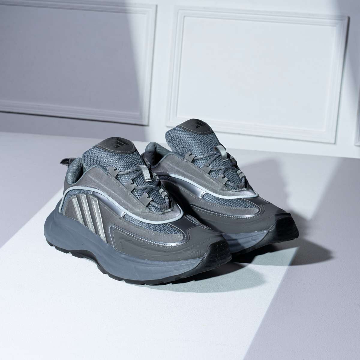 كوتش Adidas