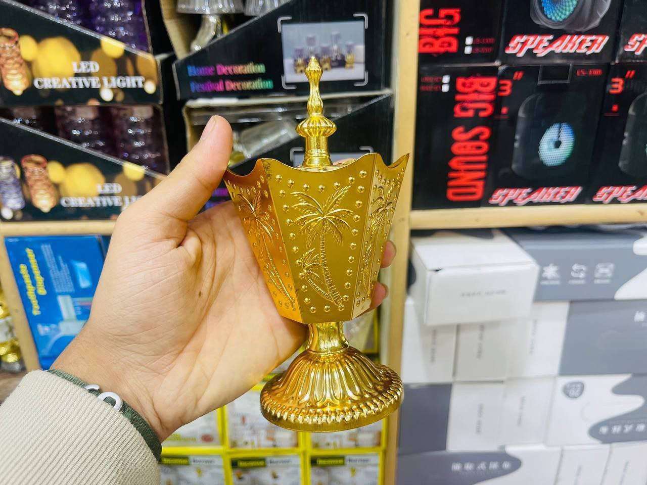 مبخرة نحاس وغطاء نحاس