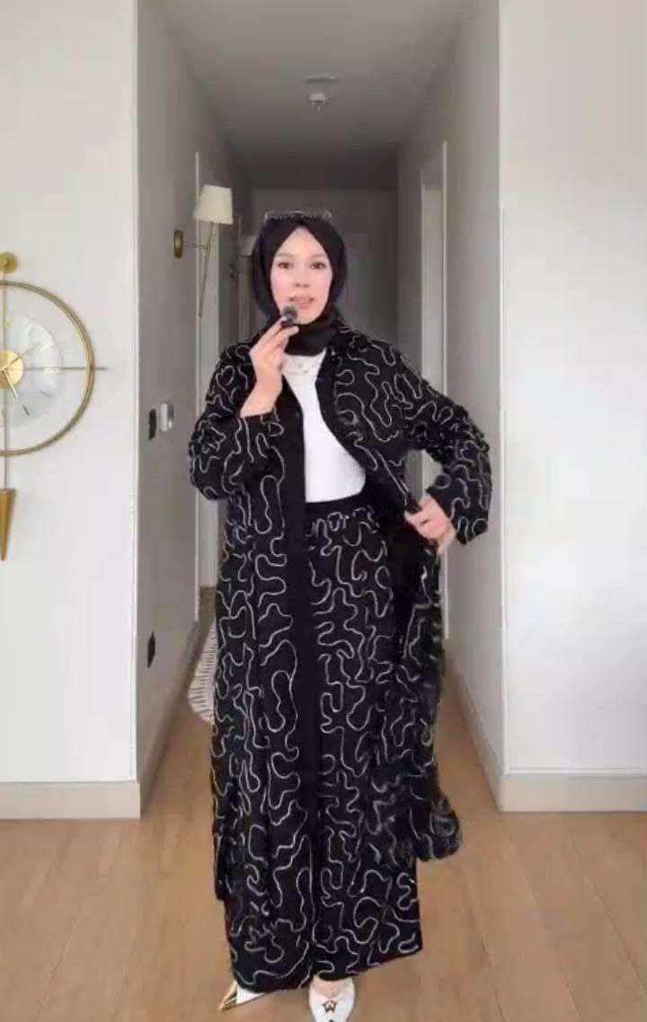 طقم بنطلون 3 قطع طباعه  تحفه التحف الهم بارك سوفت طباعه بدي قطن
