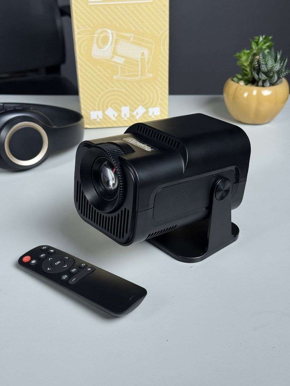 بروجكتور hy320